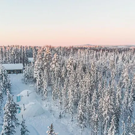 Private Jacuzzi Igloo Bedroom In Aurora Lounge With Shared Sauna And Pet Friendly Rovaniemi