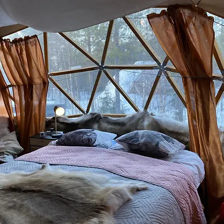 Pandomes Aurora Igloo