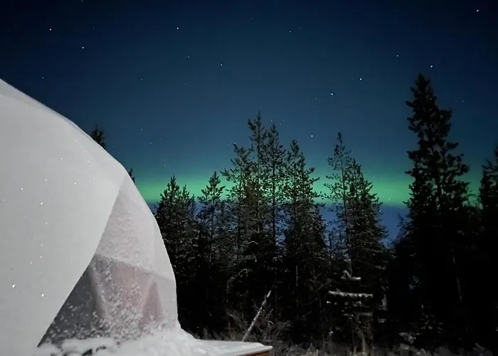 Luksustelt Private Jacuzzi Igloo Bedroom In Aurora Lounge With Shared Sauna And Pet Friendly Rovaniemi