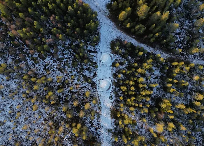 Private Jacuzzi Igloo Bedroom In Aurora Lounge With Shared Sauna And Pet Friendly Luksustelt