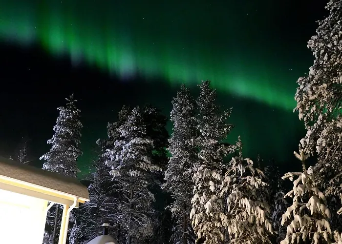 Private Jacuzzi Igloo Bedroom In Aurora Lounge With Shared Sauna And Pet Friendly Luksustelt Rovaniemi